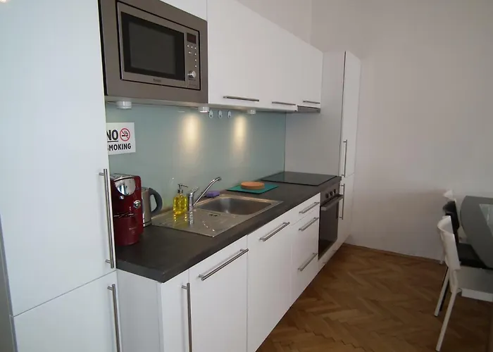 Апартаменты Old Town Spacious Прага